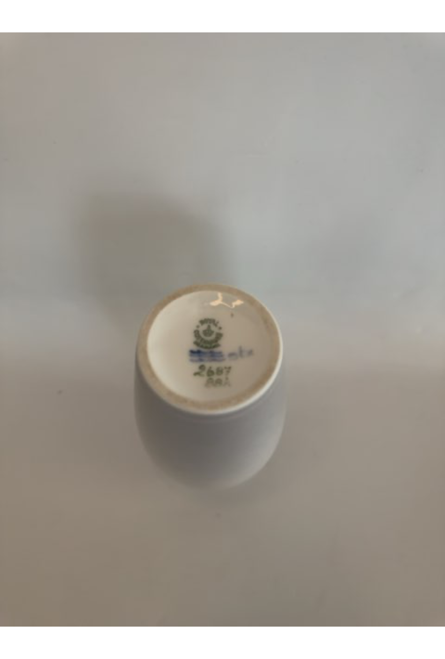 Vase med blomster "Royal Copenhagen"
